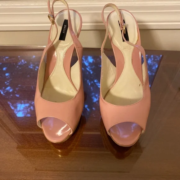 Bally Coral Pink Calf Patent Leather Slingback Stiletto platform size 7 - Picture 2 of 16